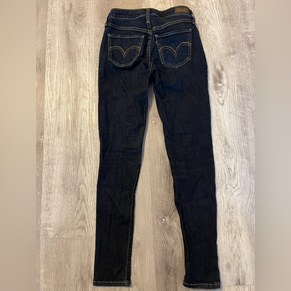 Levi’s 535 women’s jeans. Size 25 women’s. Dark blue - Picture 2 of 4